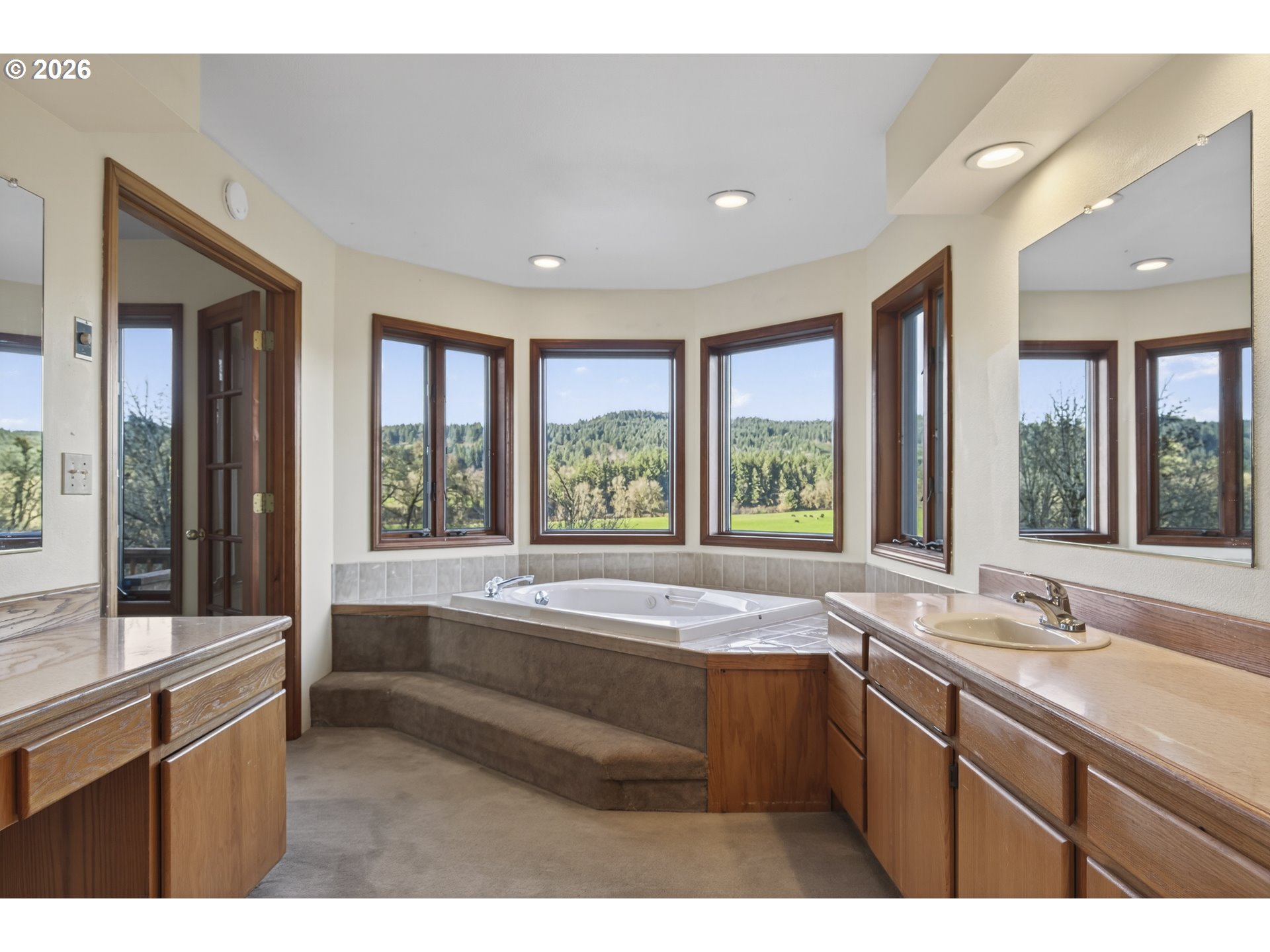 4055 Henderer Road Elkton, OR 97436 - Photo 21 of 48 Gallery Image 21