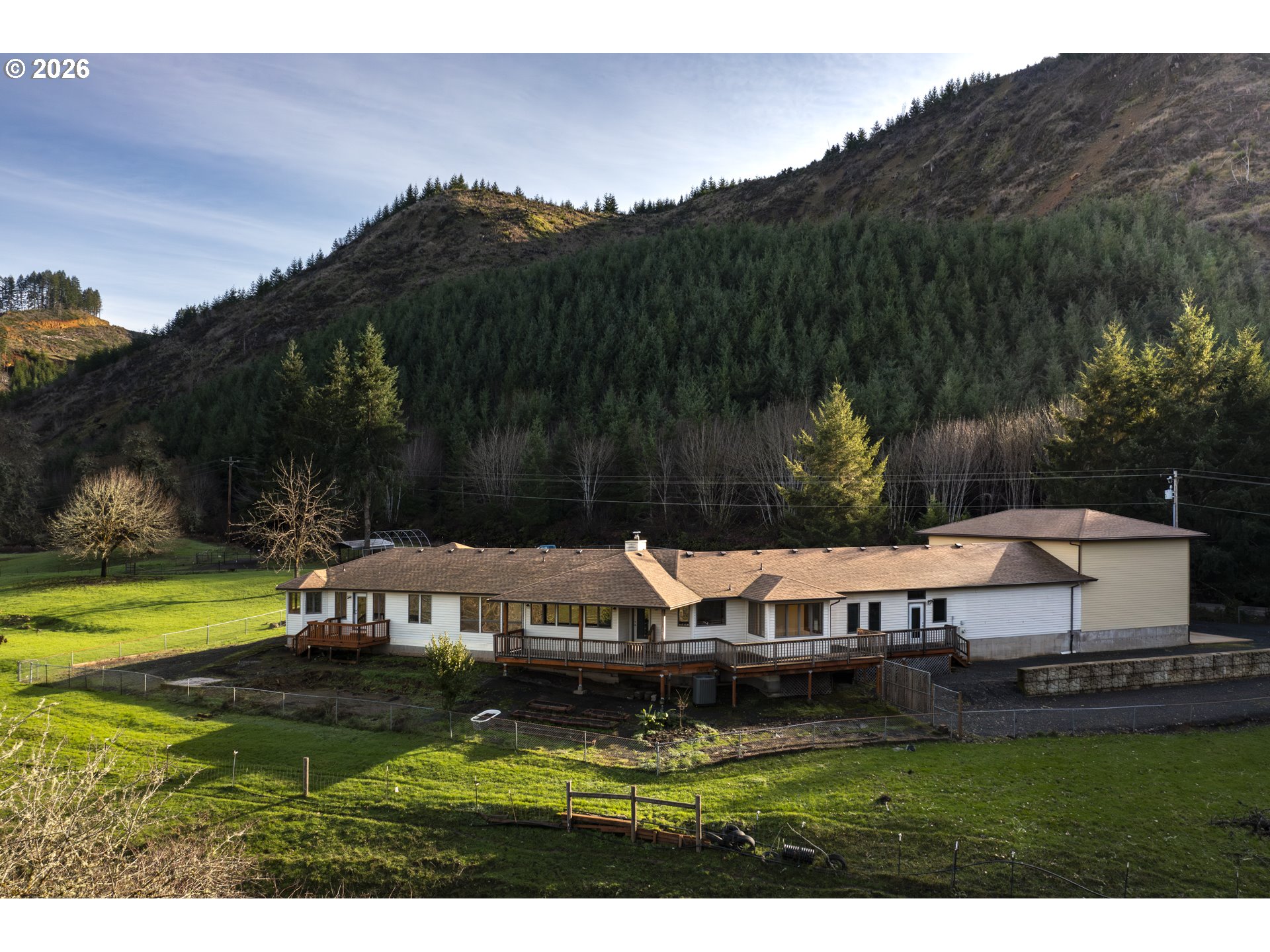 4055 Henderer Road Elkton, OR 97436 - Photo 39 of 48 Gallery Image 39
