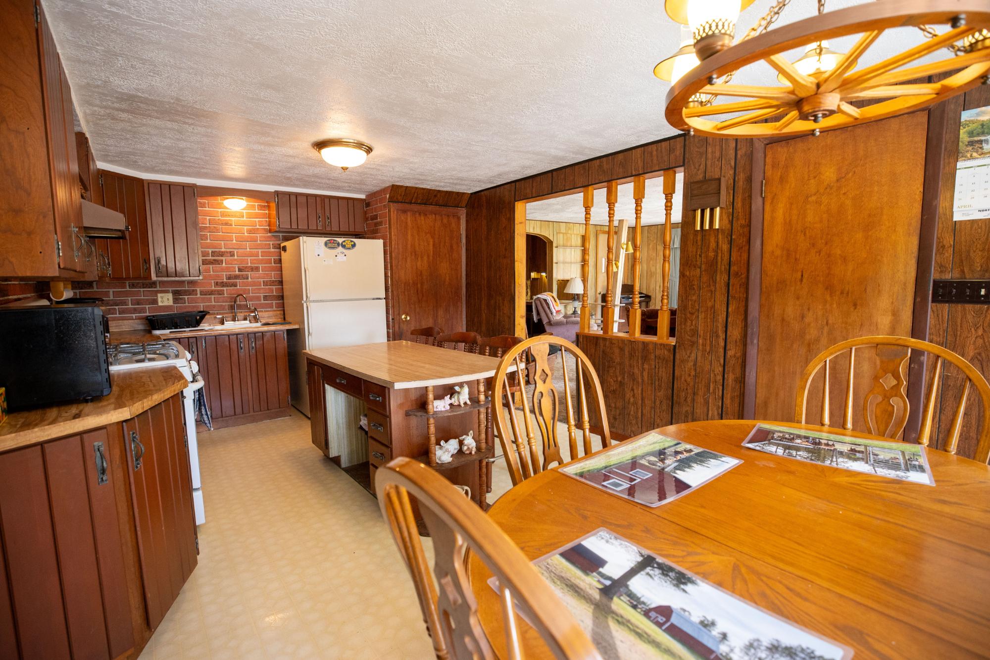 12683 Old 139 Road Argonne, WI 54511 - Photo 9 of 72 Gallery Image 9