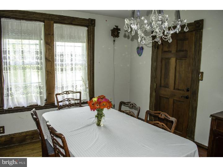 394 Forked Neck Road Shamong, NJ 08088 - Photo 6 of 13 Dining Room