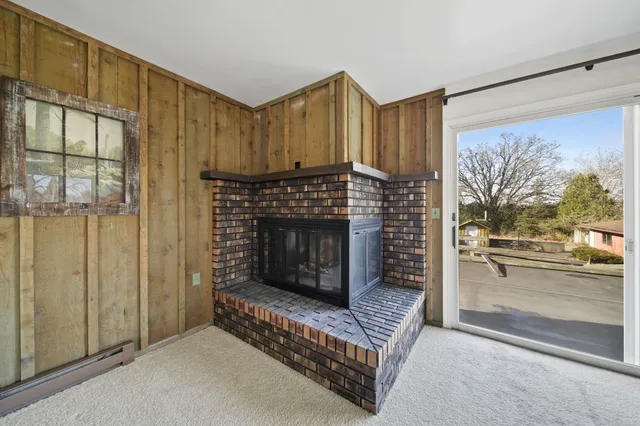 $179,900 | 182 Peach Street, Jackson, MI 49202