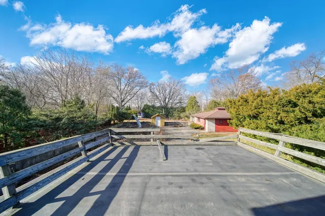 $179,900 | 182 Peach Street, Jackson, MI 49202