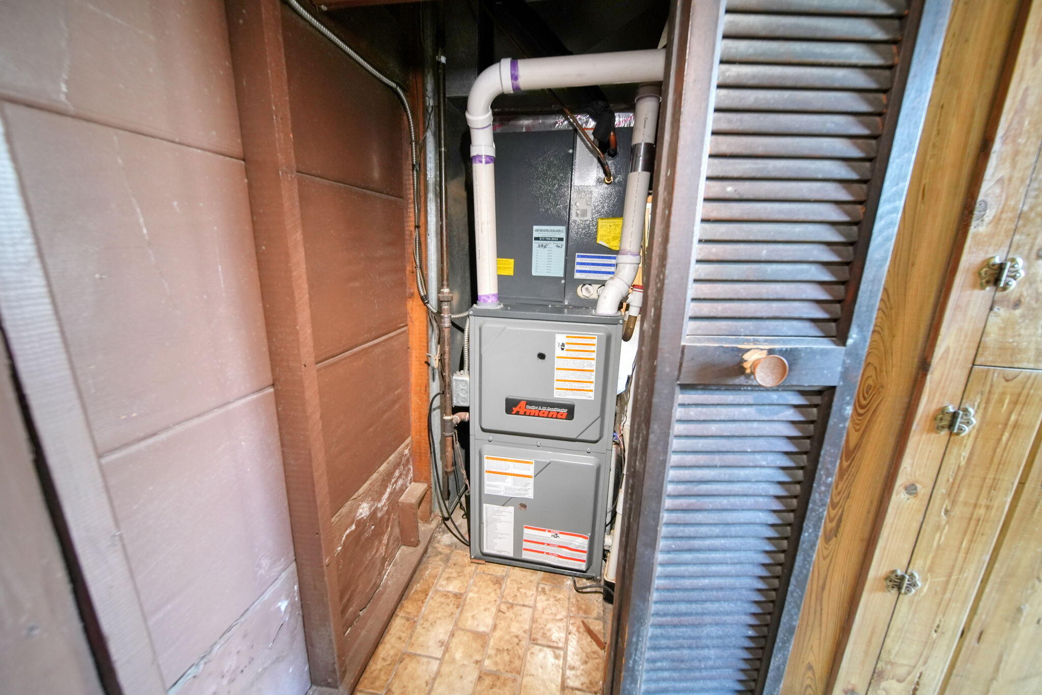 182 Peach Street Jackson, MI 49202 - Photo 16 of 44 16-web-or-mls-DSC01416_HDR