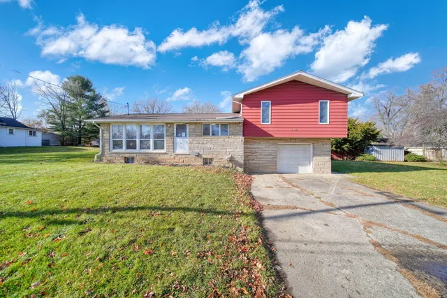 $179,900 | 182 Peach Street, Jackson, MI 49202