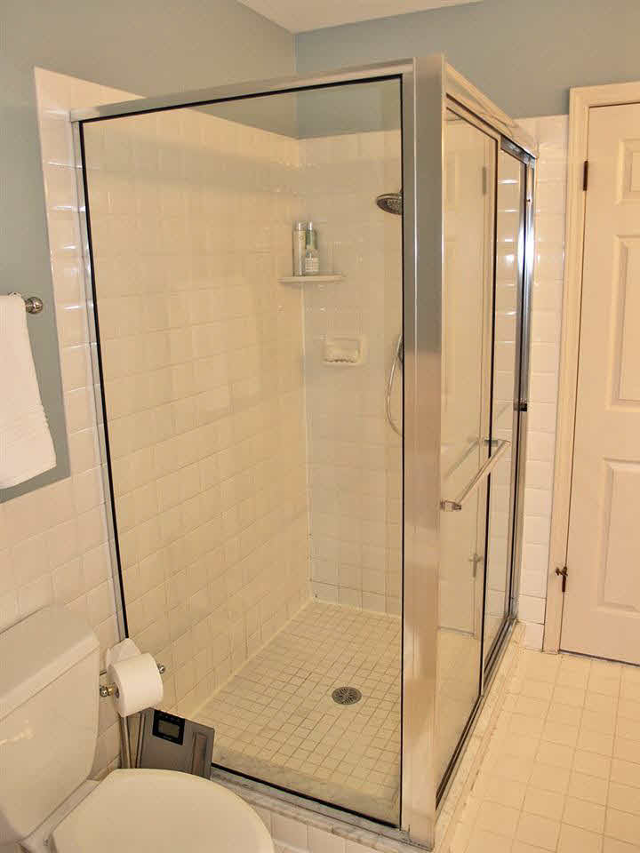 1414 Kings Pointe Road Grand Blanc, MI 48439 - Photo 32 of 50 21425499-31.JPG