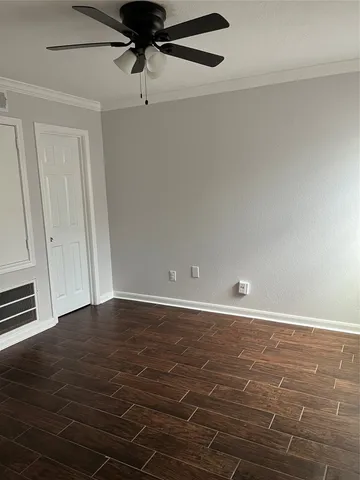 $1,350 | 734 Memorial Mews Street, Unit C, Houston, TX 77079