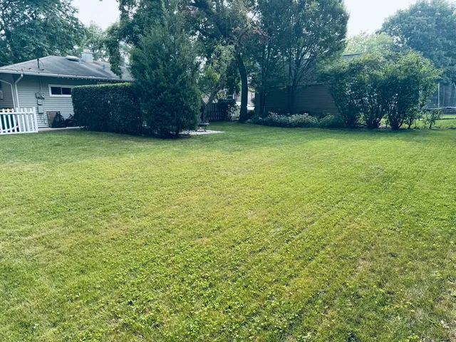 $314,900 | 234 Mohawk Trail, Buffalo Grove, IL 60089