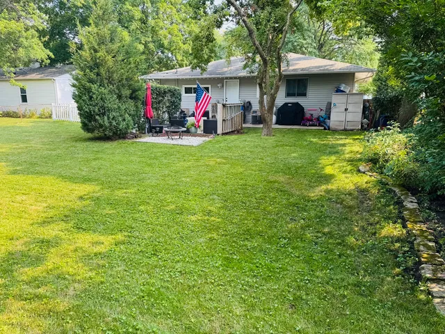 $314,900 | 234 Mohawk Trail, Buffalo Grove, IL 60089