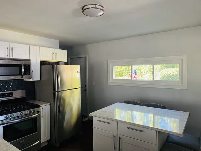 $314,900 | 234 Mohawk Trail, Buffalo Grove, IL 60089