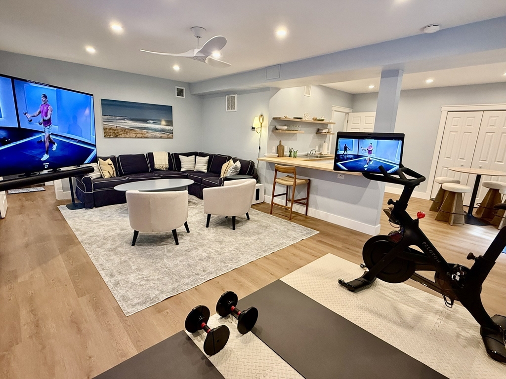 1 A Pochick Avenue Nantucket, MA 02554 - Photo 23 of 41 a living room with furniture and a table