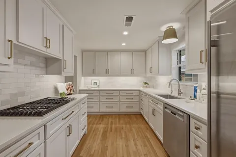 $770,000 | 10427 Sinclair Avenue, Dallas, TX 75218