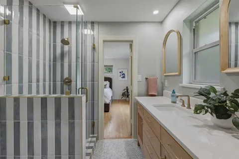 $770,000 | 10427 Sinclair Avenue, Dallas, TX 75218