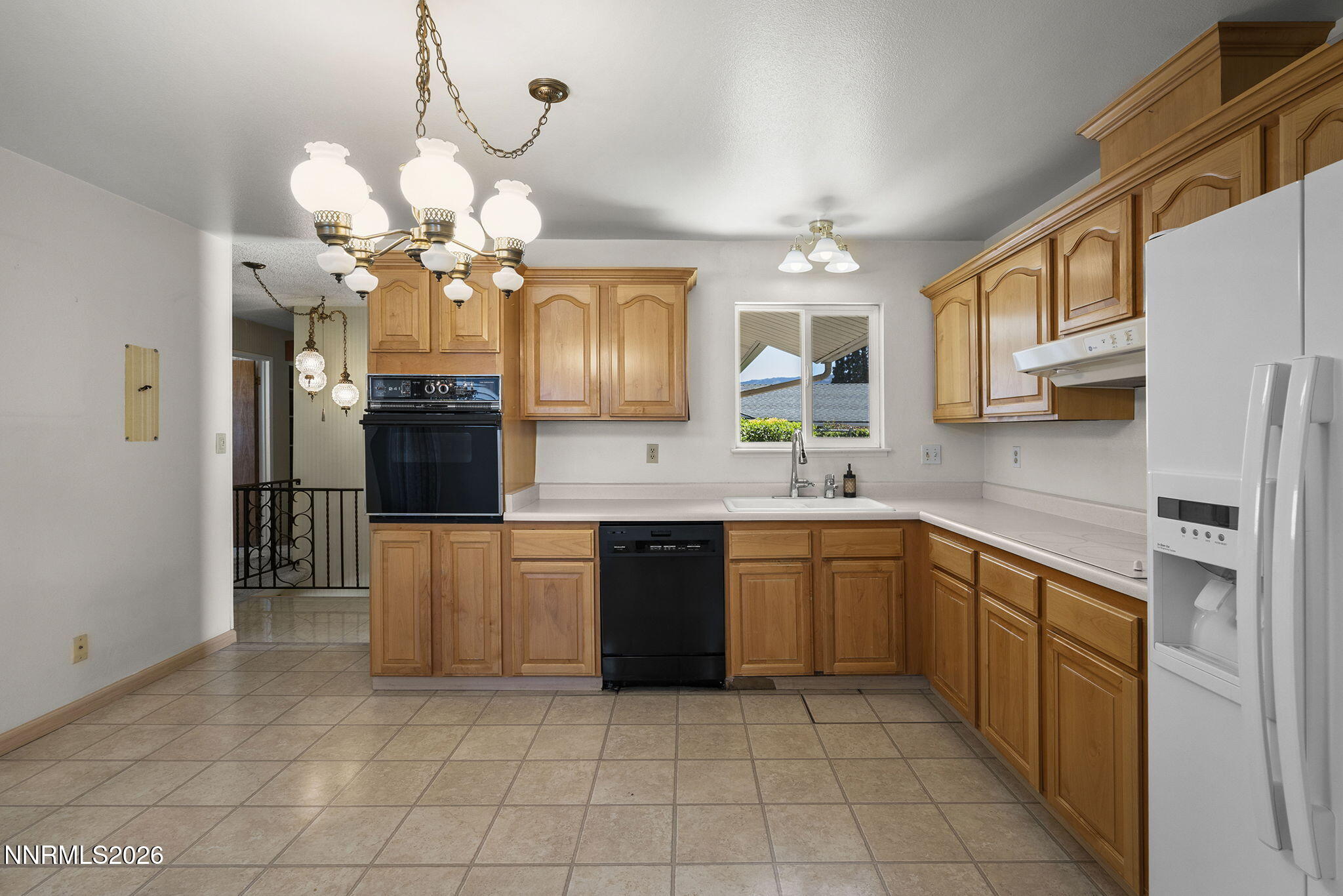 2615 Everett Drive Reno, NV 89503 - Photo 10 of 26 10-web-or-mls-_DSC0440