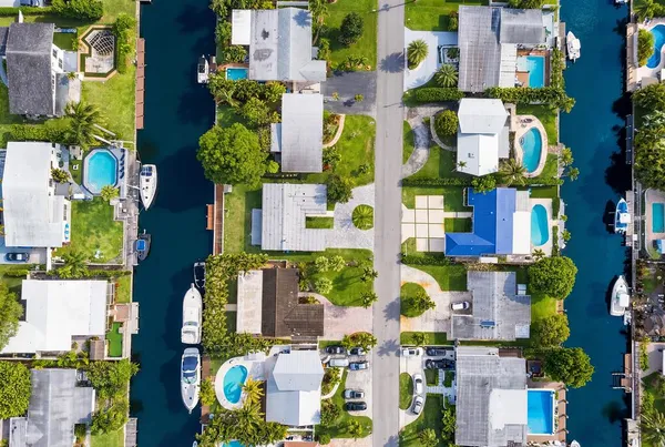 $895,000 | 2524 Nassau Lane, Fort Lauderdale, FL 33312