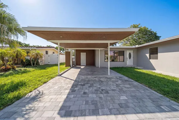 $895,000 | 2524 Nassau Lane, Fort Lauderdale, FL 33312