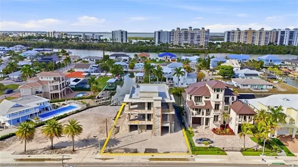 $6,950,000 | 8223 Estero Boulevard, Fort Myers Beach, FL 33931