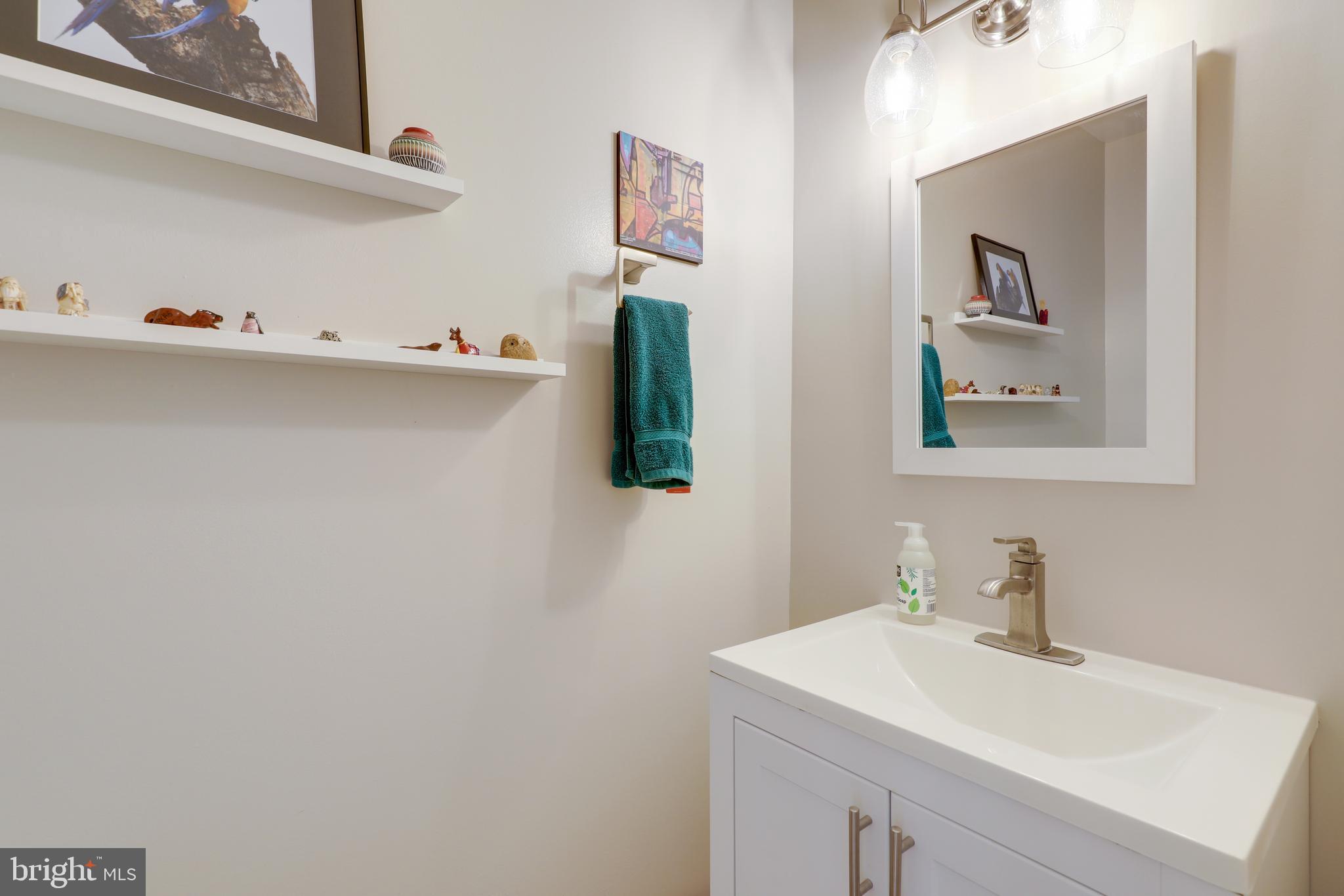 2003 Sarazen Place Reston, VA 20191 - Photo 11 of 33 Gallery Image 11