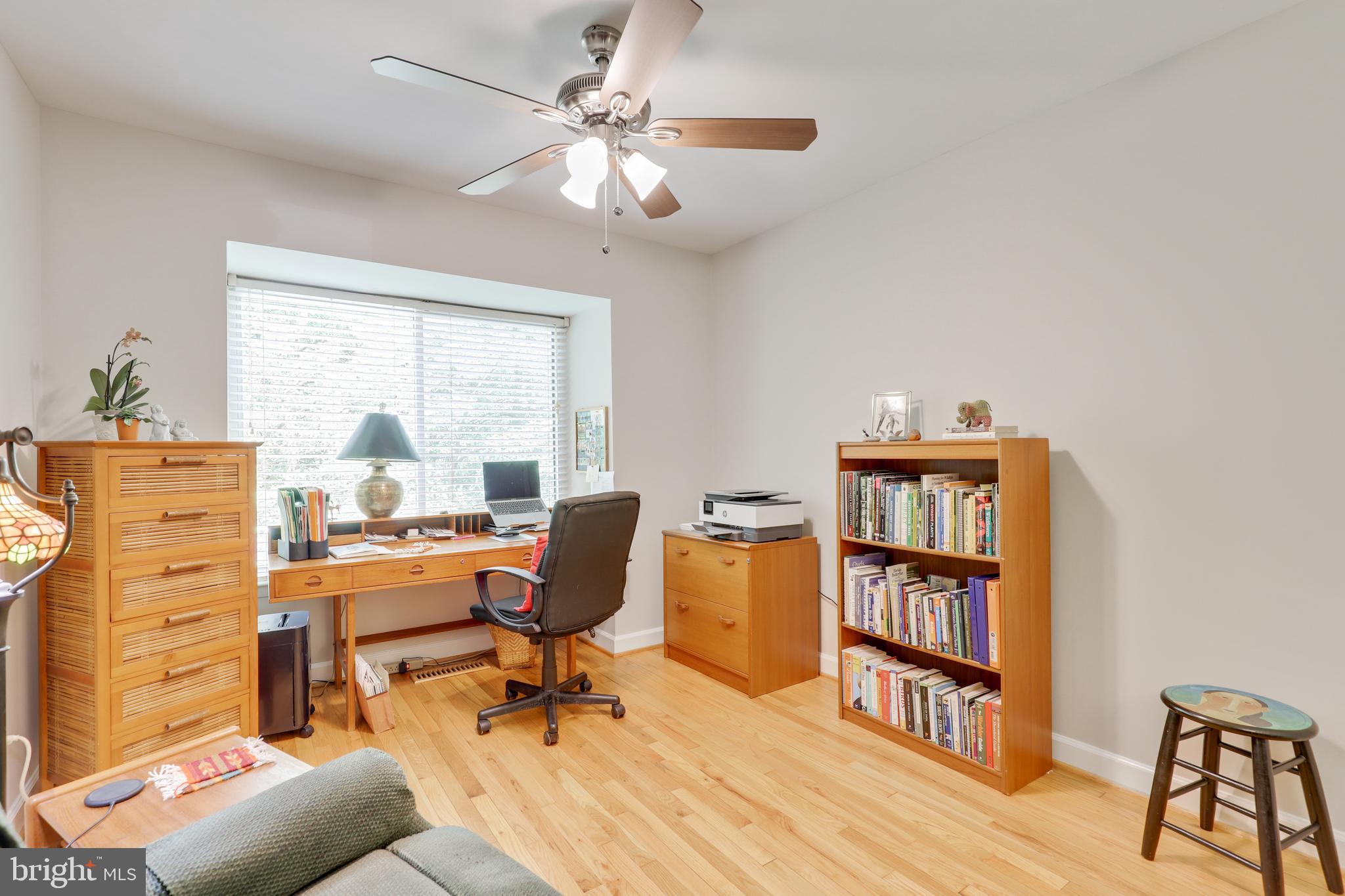 2003 Sarazen Place Reston, VA 20191 - Photo 12 of 33 Gallery Image 12