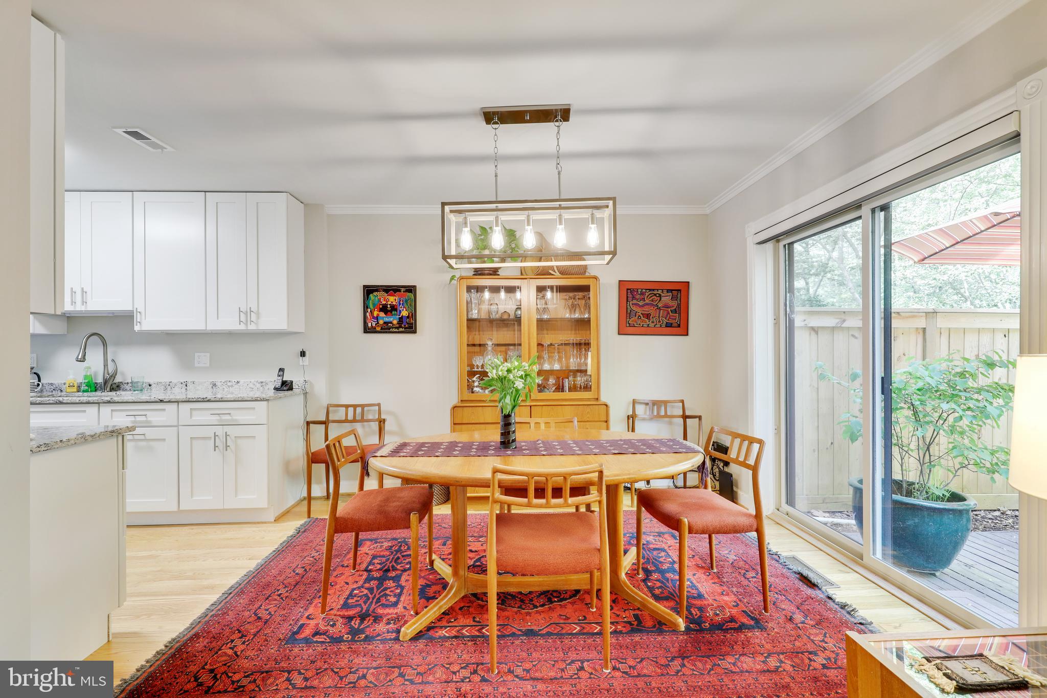 2003 Sarazen Place Reston, VA 20191 - Photo 6 of 33 Gallery Image 6