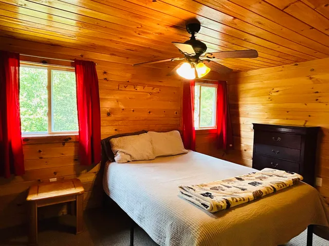 $199,900 | 15 Cone Pass, Pittsburg, NH 03592