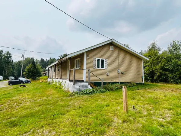 $199,900 | 15 Cone Pass, Pittsburg, NH 03592