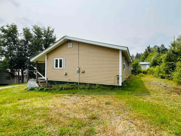 $199,900 | 15 Cone Pass, Pittsburg, NH 03592