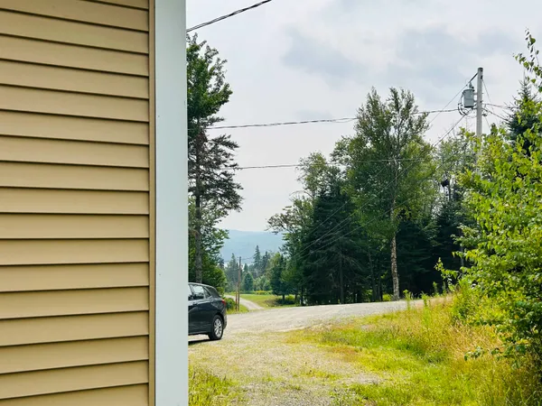 $199,900 | 15 Cone Pass, Pittsburg, NH 03592