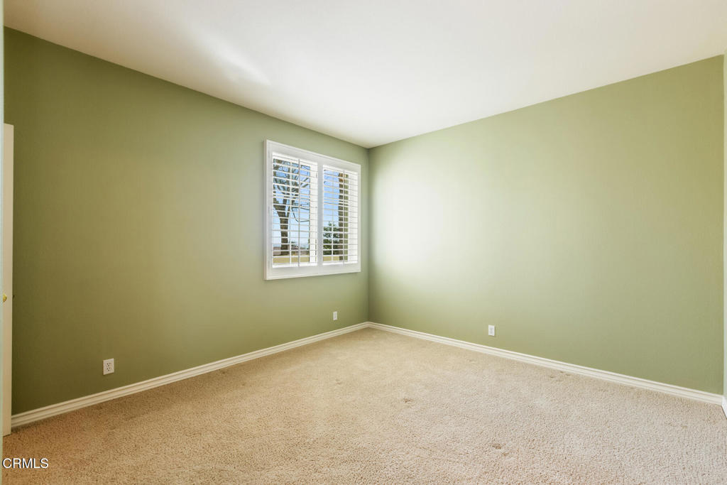 3710 Sunset Ridge Road Altadena, CA 91001 - Photo 24 of 45 an empty room with windows