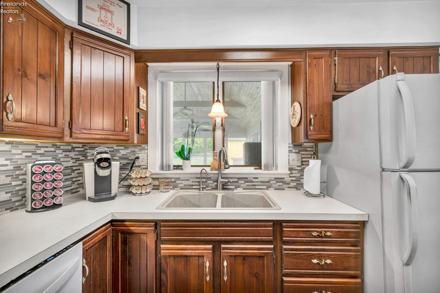 174 Conlan Road Put In Bay, OH 43456 - Photo 18 of 53 Gallery Image 18