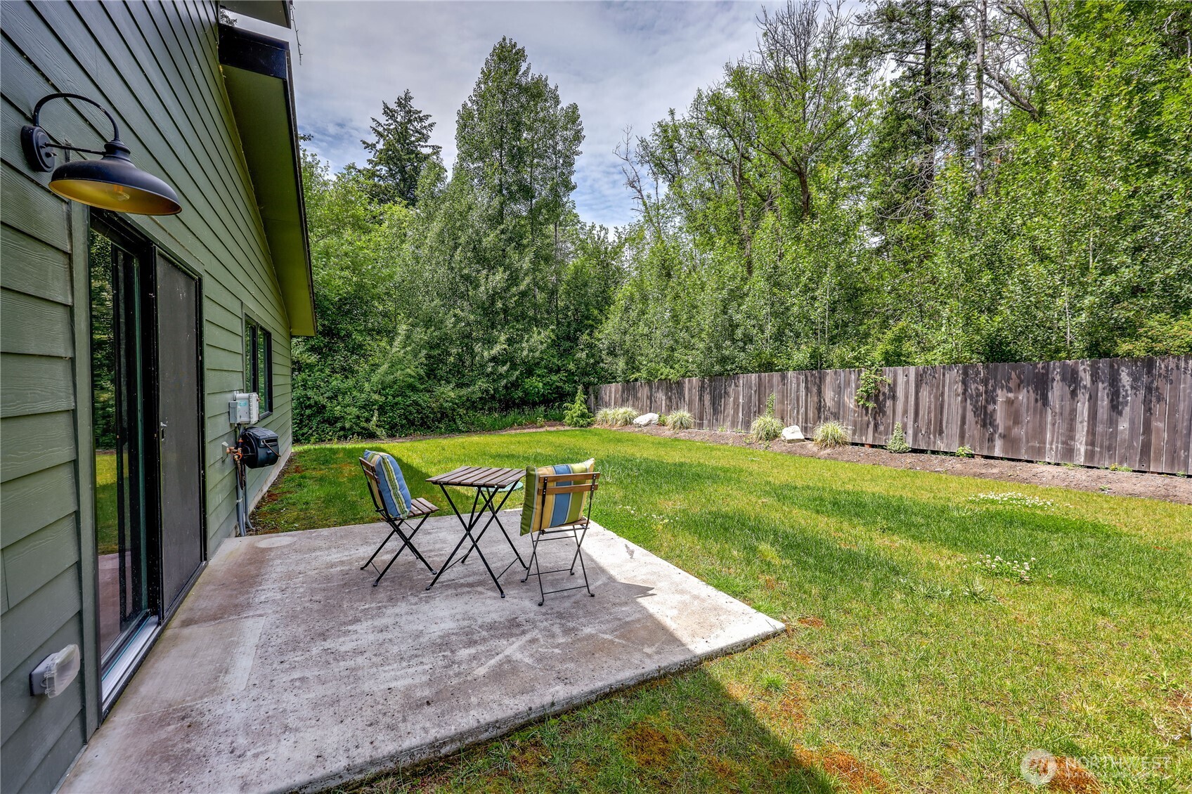 384 Northwest Ruth Lane Bremerton, WA 98310 - Photo 33 of 39
