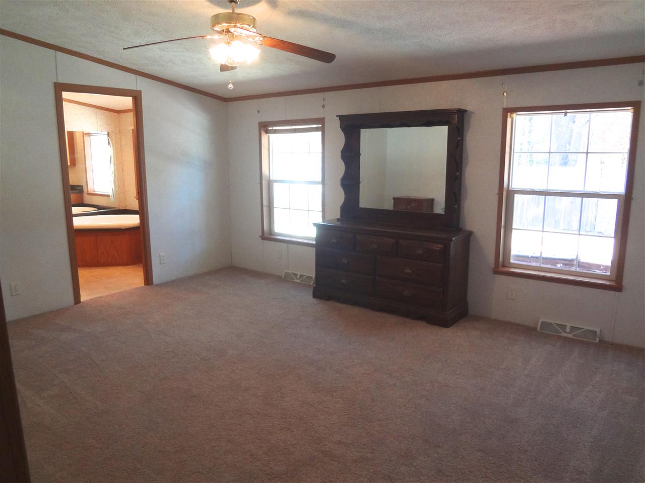 90 Range Road Franklin, NH 03235 - Photo 20 of 33 Gallery Image 20