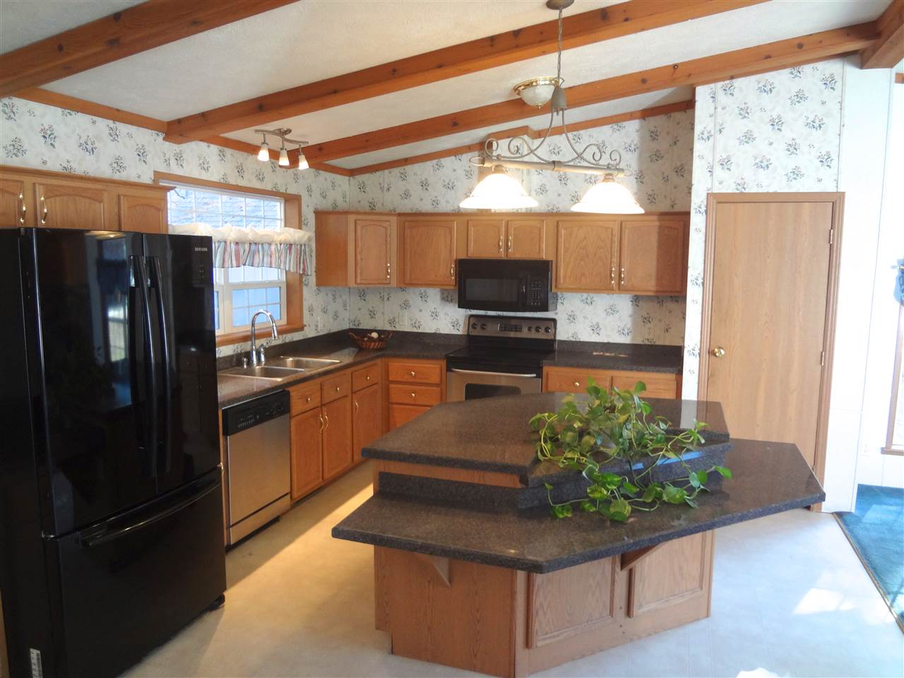 90 Range Road Franklin, NH 03235 - Photo 7 of 33 Gallery Image 7
