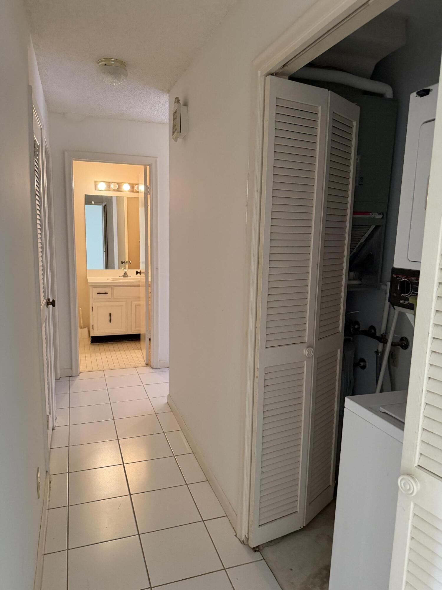 419 Pine Tree Court, Unit 20 Atlantis, FL 33462 - Photo 18 of 20 IMG_8143