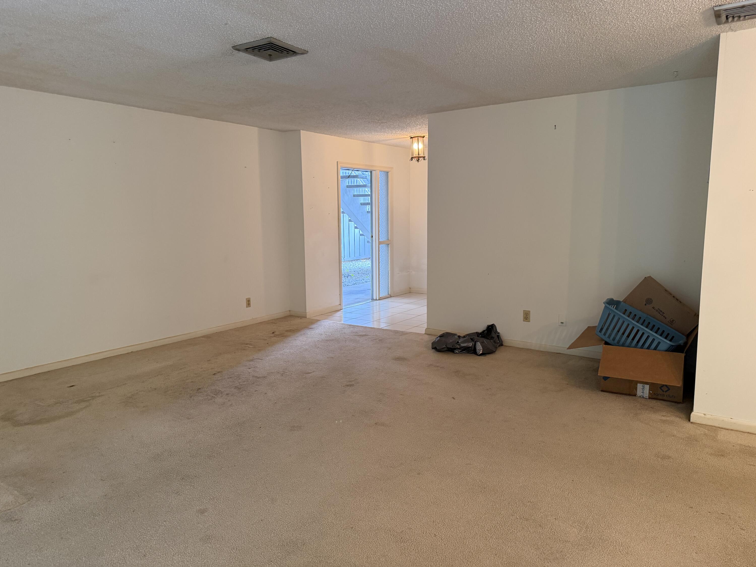 419 Pine Tree Court, Unit 20 Atlantis, FL 33462 - Photo 9 of 20 IMG_8128