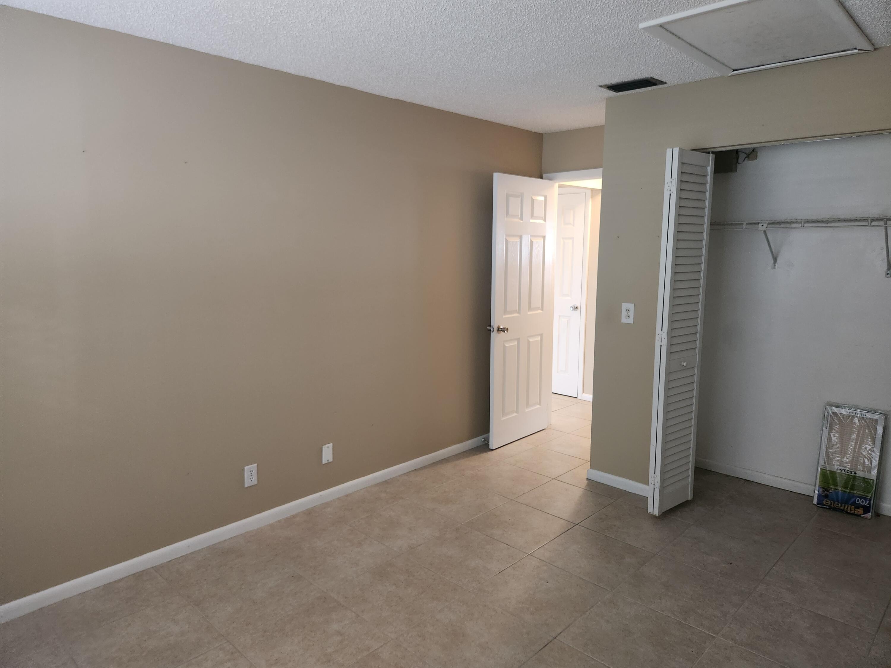 431 Jupiter Lakes Boulevard, Unit 2114B Jupiter, FL 33458 - Photo 5 of 7 1000018380