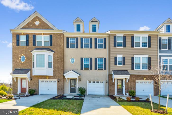 9185 Fox Stream Way Upper Marlboro, MD 20772 - Photo 2 of 32