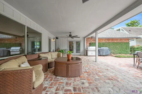 $1,225,000 | 8792 West Fairway Drive, Baton Rouge, LA 70809