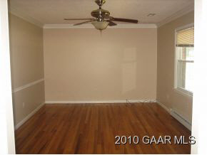 112 Ridgeview Drive Stuarts Draft, VA 24477 - Photo 3 of 5 Gallery Image 3