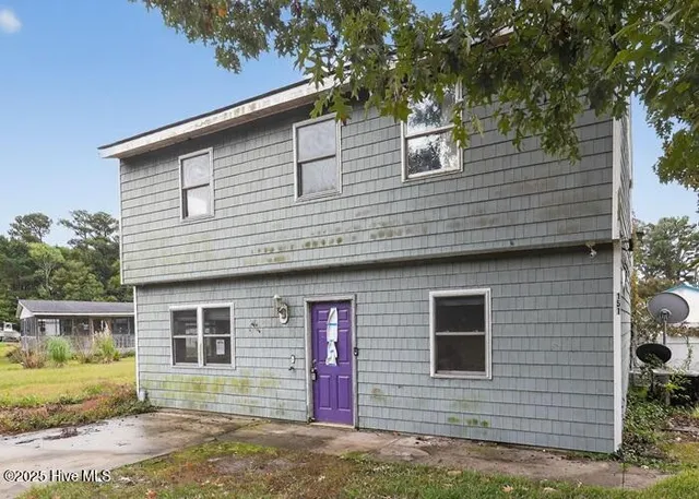 $175,600 | 151 Longbeach Drive, Hertford, NC 27944