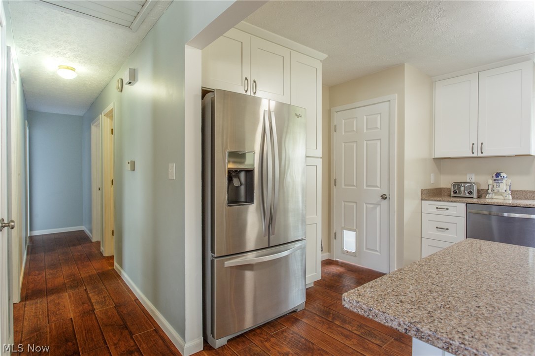 1097 Clark Road Wadsworth, OH 44281 - Photo 17 of 34 Gallery Image 17