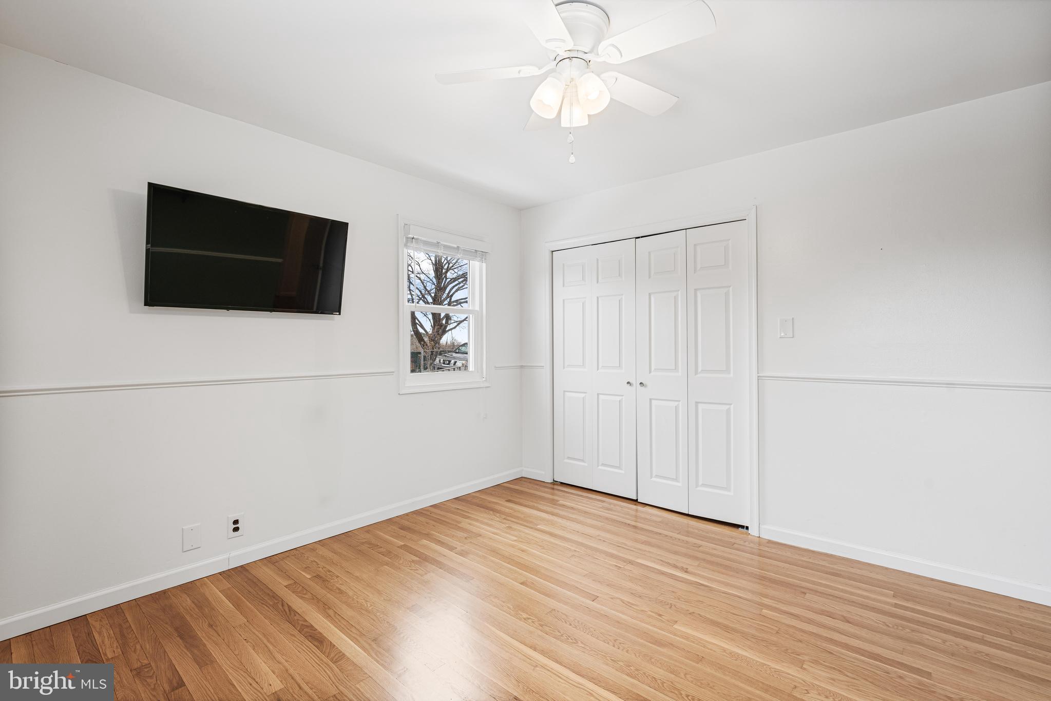 311 Hunting Ridge Road Winchester, VA 22603 - Photo 21 of 42 Large 2nd Bedroom on Upper Level