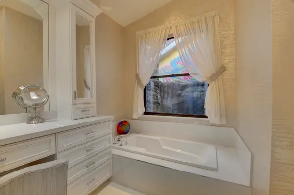 $16,000 | 2106 Northwest 60th Circle, Boca Raton, FL 33496