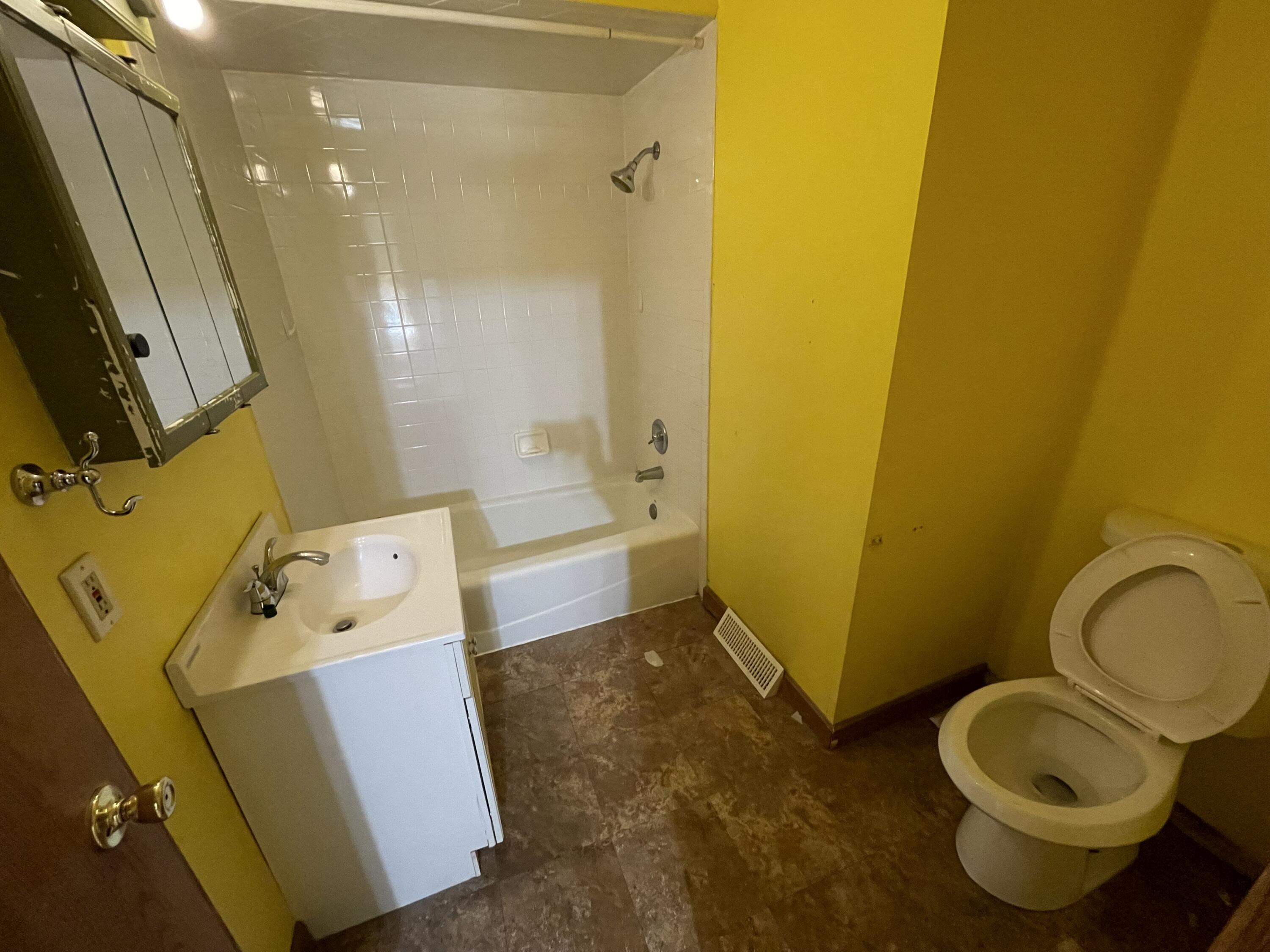 332 Maple Street Crown Point, IN 46307 - Photo 14 of 35 3000x2250