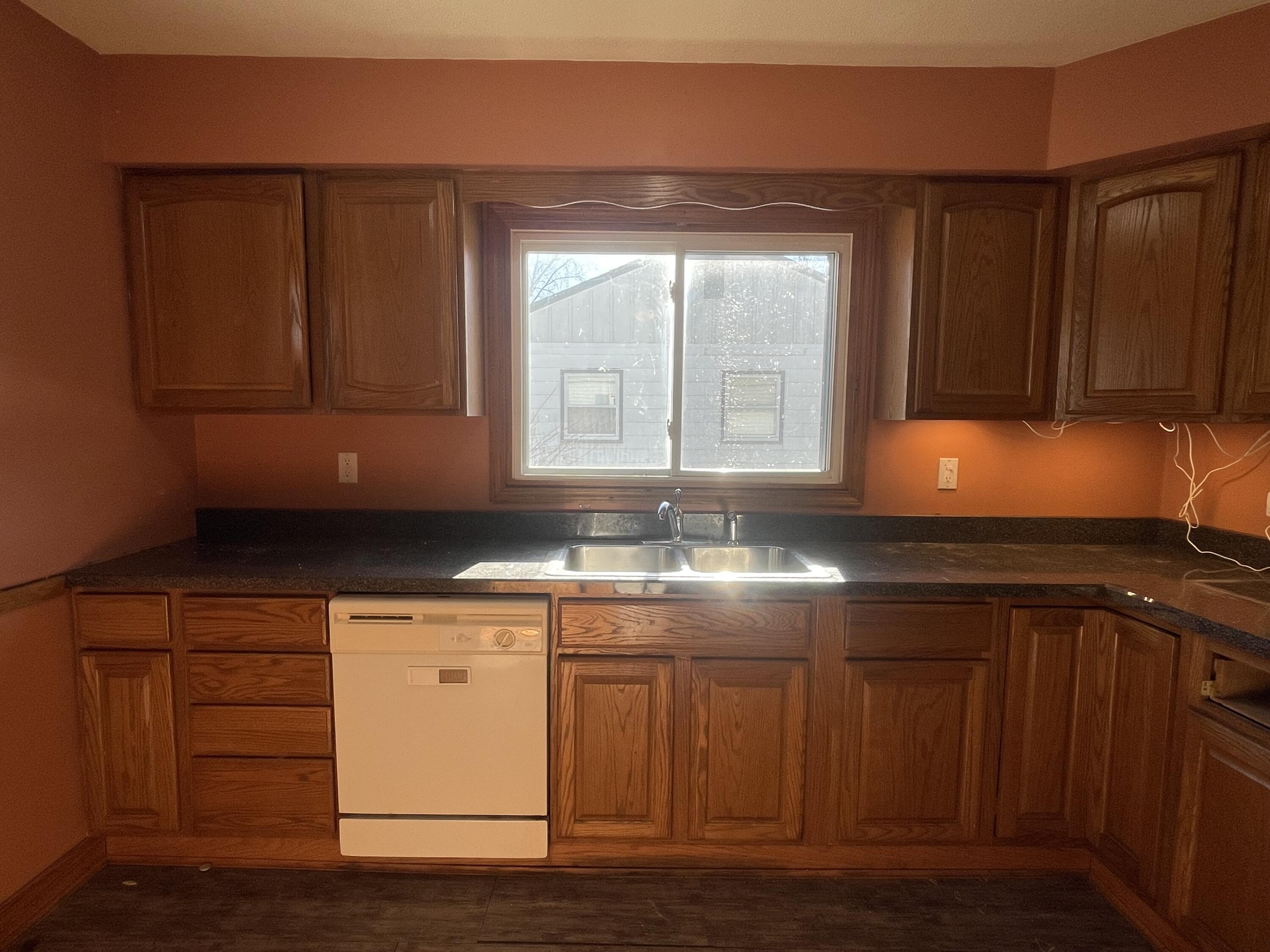 332 Maple Street Crown Point, IN 46307 - Photo 10 of 35 3000x2250