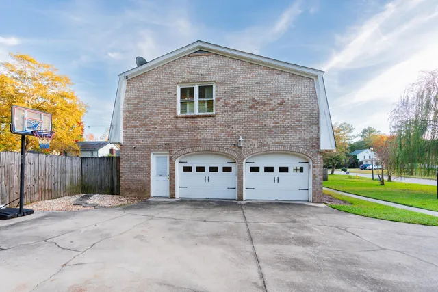 $569,000 | 54 South Basilica Avenue, Hanahan, SC 29410