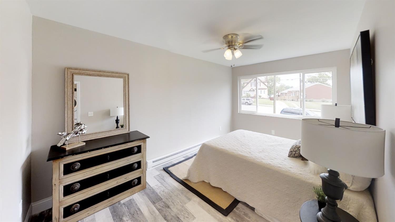 5729 Montgomery Road, Unit 2 Cincinnati, OH 45212 - Photo 6 of 10