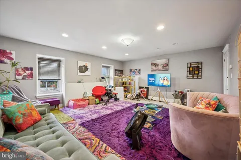 $880,000 | 116 East Chestnut Hill Avenue, Philadelphia, PA 19118