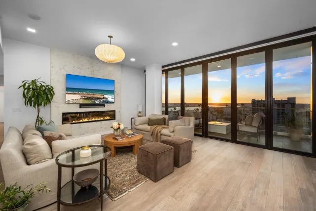 $2,850,000 | 2604 Fifth Avenue, Unit 804, San Diego, CA 92103