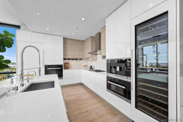 $2,850,000 | 2604 Fifth Avenue, Unit 804, San Diego, CA 92103