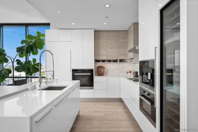 $2,850,000 | 2604 Fifth Avenue, Unit 804, San Diego, CA 92103